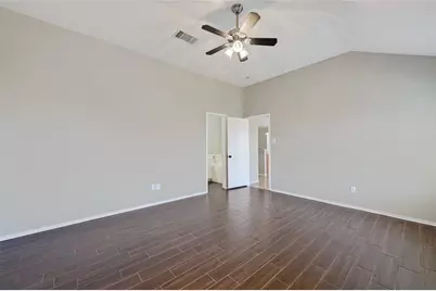 166 Pecanwood N, Kyle, TX 78640 - Photo 17