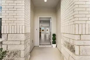 25624 Wheat Seed Ln, Elgin, TX 78621 - Photo 9