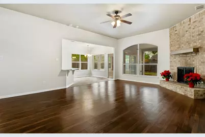 2001 Lacey Oak Cove, Round Rock, TX 78681 - Photo 9