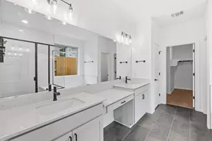 6917 Cliff Rose Dr, Spicewood, TX 78669 - Photo 17