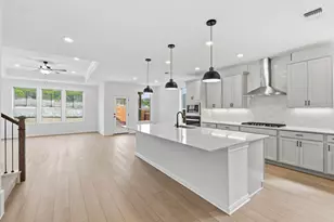 6917 Cliff Rose Dr, Spicewood, TX 78669 - Photo 5