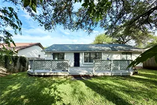 12912 Pegasus St, Austin, TX 78727 - Photo 25