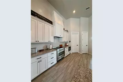 14302 Summit View Drive #4, Leander, TX 78641 - Photo 9