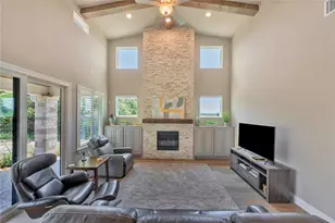 429 Mayapple Rd, Horseshoe Bay, TX 78657 - Photo 3