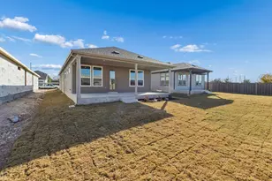 203 Smokestack Ln, Georgetown, TX 78633 - Photo 21