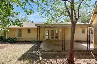 1614 Ashberry Dr, Austin, TX 78723 - Photo 11