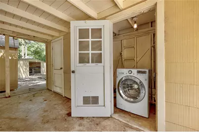 1614 Ashberry Drive, Austin, TX 78723 - Photo 13