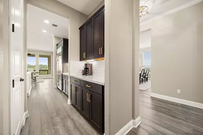 875 Spectacular Bid Drive, Austin, TX 78737 - Photo 7