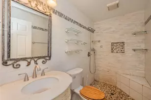 368 Riddle Rd, Cedar Creek, TX 78612 - Photo 9