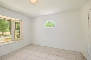 368 Riddle Rd, Cedar Creek, TX 78612 - Photo 11