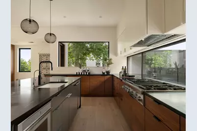 2104 Ann Arbor Avenue, Austin, TX 78704 - Photo 13