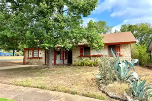 1806 Cherry Orchard Dr, Austin, TX 78745 - Photo 3