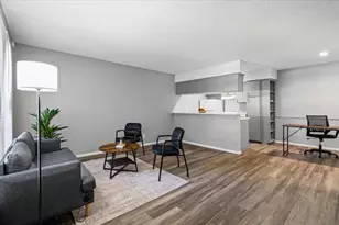 101 E 33rd St, Austin, TX 78705 - Photo 11