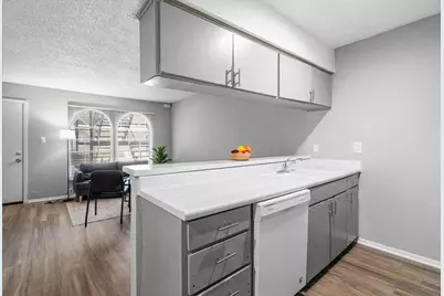 101 E 33rd Street #206, Austin, TX 78705 - Photo 13