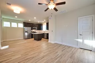 2020 Cleese Dr, Austin, TX 78741 - Photo 3