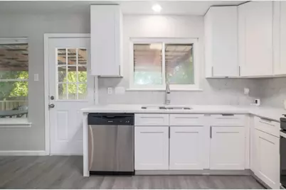2121 Trede Drive, Austin, TX 78745 - Photo 9