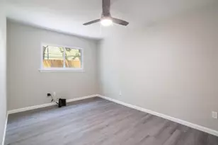2121 Trede Dr, Austin, TX 78745 - Photo 17