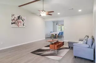2121 Trede Dr, Austin, TX 78745 - Photo 5