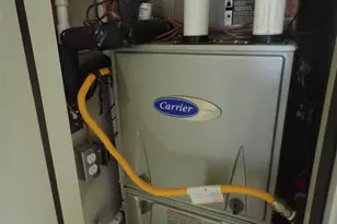 2912 E 14th St, Austin, TX 78702 - Photo 23