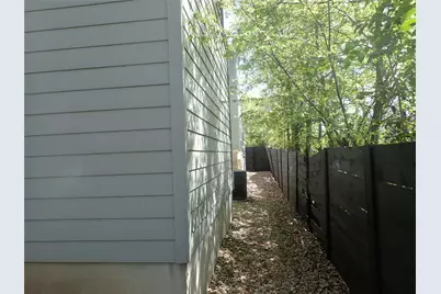 2912 E 14th Street #A, Austin, TX 78702 - Photo 3