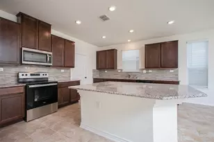 6434 Nolina Pass, San Antonio, TX 78218 - Photo 13