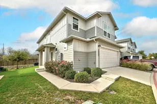 11316 NE Gadsen Ln, Austin, TX 78754 - Photo 1