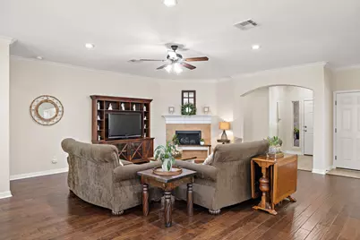 19501 Sangremon Way, Pflugerville, TX 78660 - Photo 7