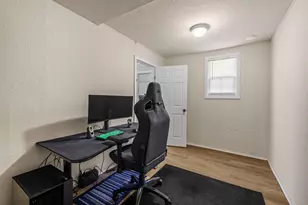 10600 Turkey Bend Dr, Jonestown, TX 78645 - Photo 13