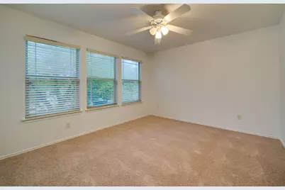 1112 Sundrop Place, Round Rock, TX 78665 - Photo 9
