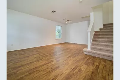 1112 Sundrop Place, Round Rock, TX 78665 - Photo 5