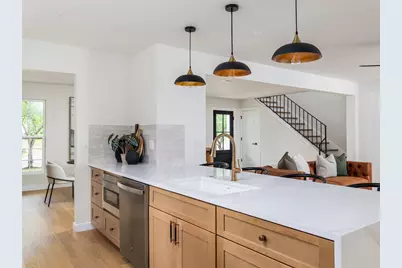 6905 N Creighton Lane, Austin, TX 78723 - Photo 13