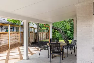 6905 N Creighton Ln, Austin, TX 78723 - Photo 31