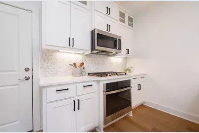 2508 B Simond Avenue #B, Austin, TX 78723 - Photo 9