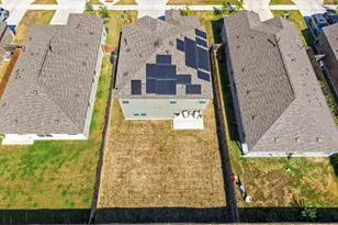 200 Montego St, Hutto, TX 78634 - Photo 35