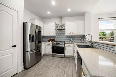 2013 Shaker Trail, Austin, TX 78754 - Photo 11