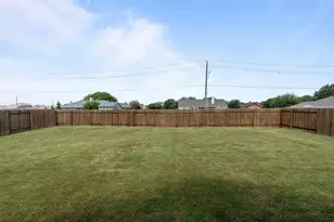105 Bosco Rd, Hutto, TX 78634 - Photo 33