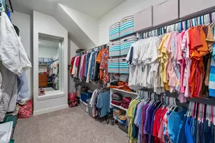 105 Bosco Rd, Hutto, TX 78634 - Photo 17