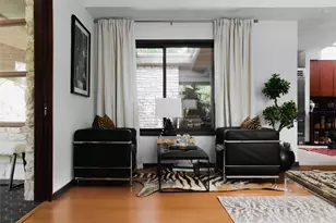 2401 Jarratt Ave, Austin, TX 78703 - Photo 7