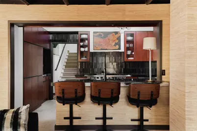 2401 Jarratt Avenue, Austin, TX 78703 - Photo 17