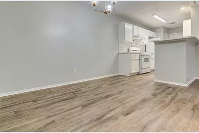 8200 West Gate Boulevard #A, Austin, TX 78745 - Photo 7