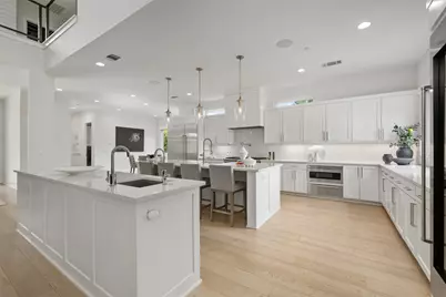 901 Cypress Grove Drive, Austin, TX 78732 - Photo 11