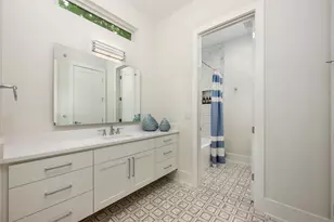 901 Cypress Grove Dr, Austin, TX 78732 - Photo 23