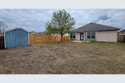 1408 Twin Cove, Kyle, TX 78640 - Photo 19