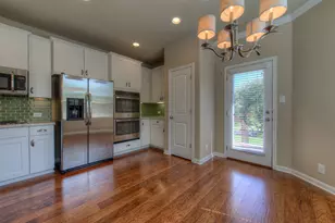 405 S Meadowlark St, Lakeway, TX 78734 - Photo 13