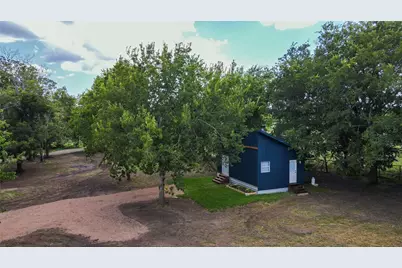 1014 Private Road 4041, Dime Box, TX 77853 - Photo 27