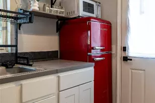 1014 Private Rd 4041, Dime Box, TX 77853 - Photo 5