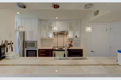 710 Castle Ridge Road #B, Austin, TX 78746 - Photo 7