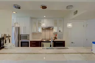 710 Castle Ridge Rd, Austin, TX 78746 - Photo 7