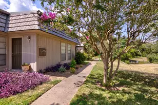 710 Castle Ridge Rd, Austin, TX 78746 - Photo 3