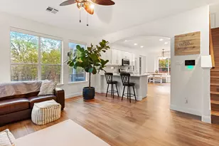 10305 Channel Island Dr, Austin, TX 78747 - Photo 13